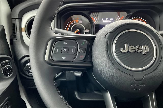 New 2025 Jeep Gladiator Sport AWD/4WD image 14