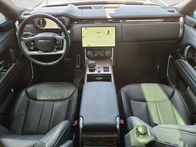 Used 2023 Land Rover Range Rover Autobiography AWD/4WD image 20