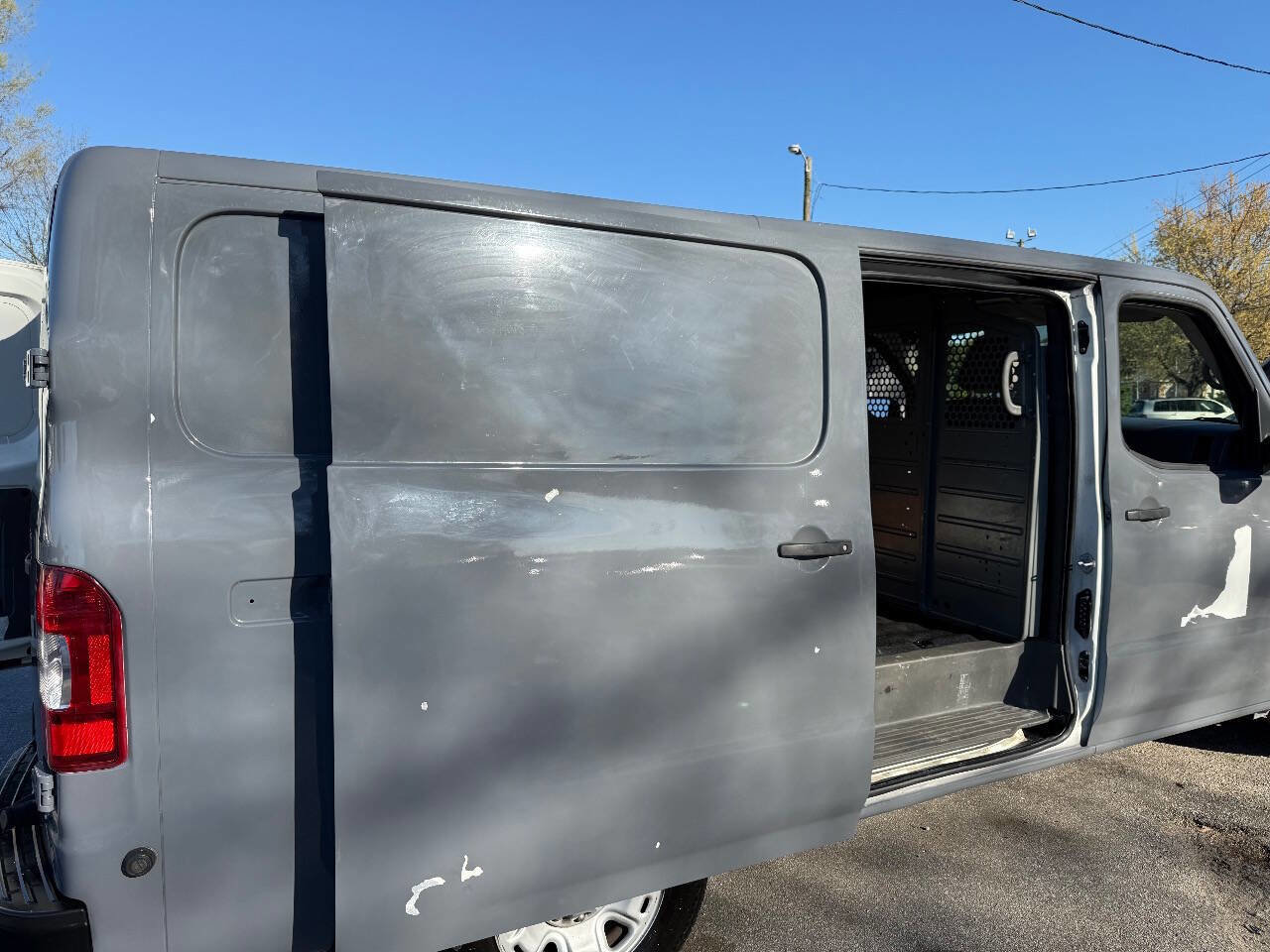 Used 2016 Nissan NV 1500 SV image 8