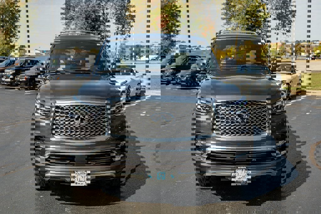 Used 2019 INFINITI QX80 Limited image 3