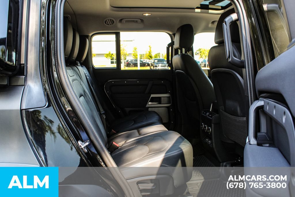 Used 2023 Land Rover Defender 130 SE AWD/4WD image 18