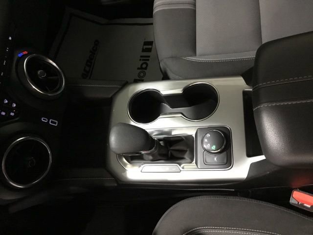 Used 2025 Chevrolet Blazer LT image 33