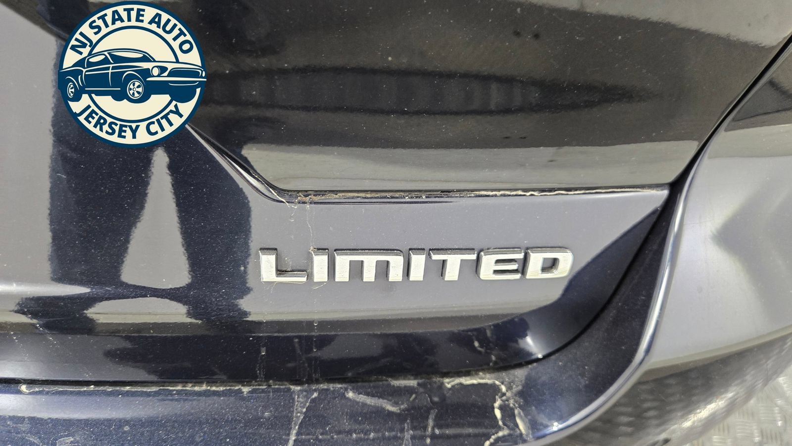 Used 2024 Jeep Grand Cherokee Limited AWD/4WD image 35