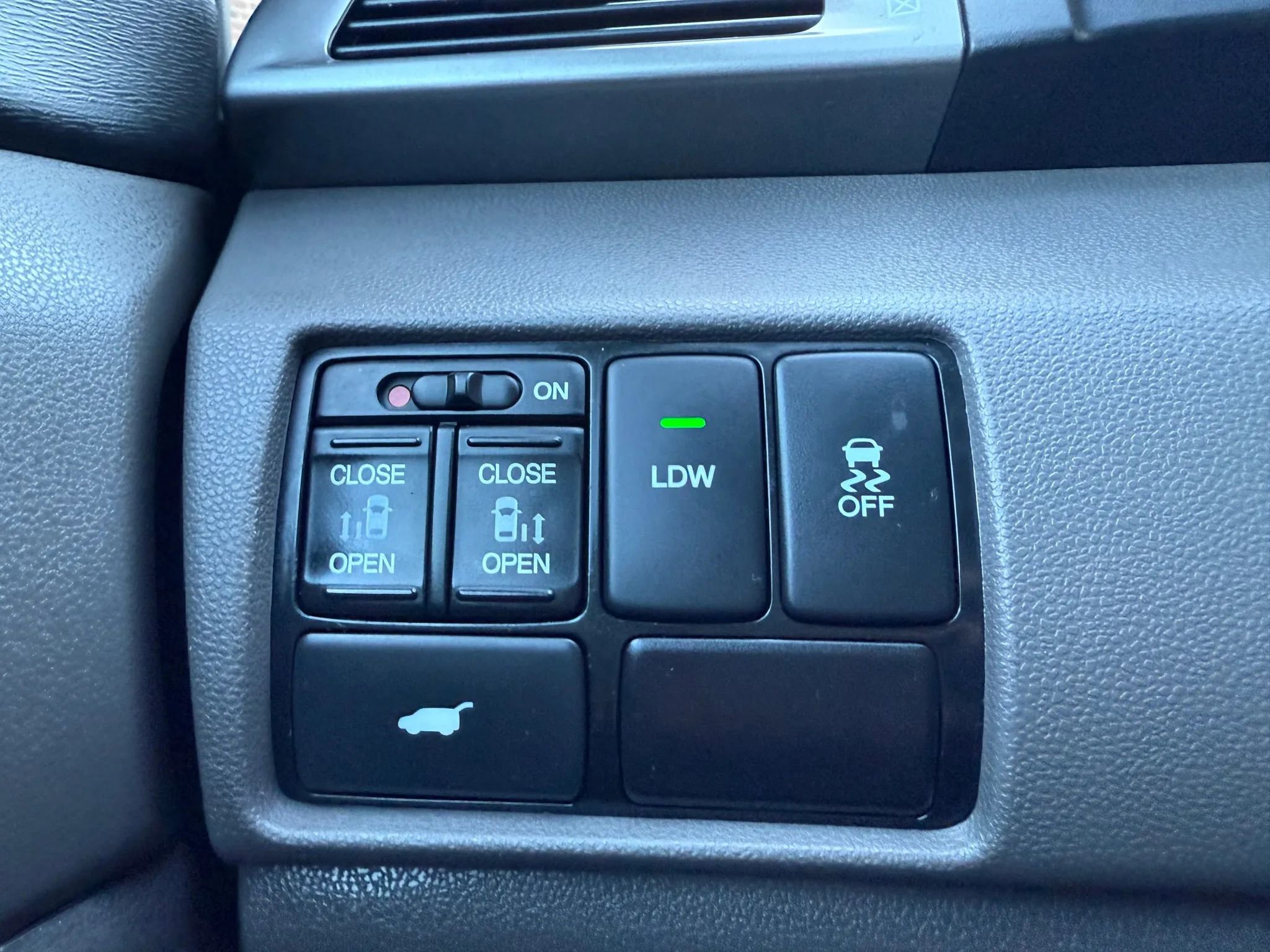Used 2016 Honda Odyssey EX-L image 31