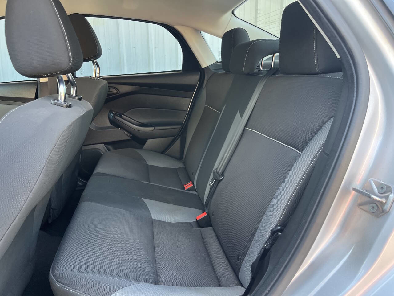 Used 2012 Ford Focus SE image 12