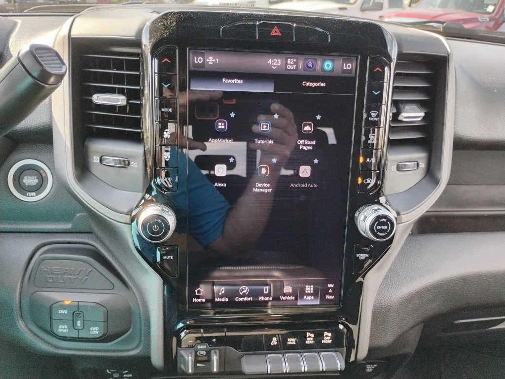 New 2026 RAM 2500 Tradesman AWD/4WD image 30