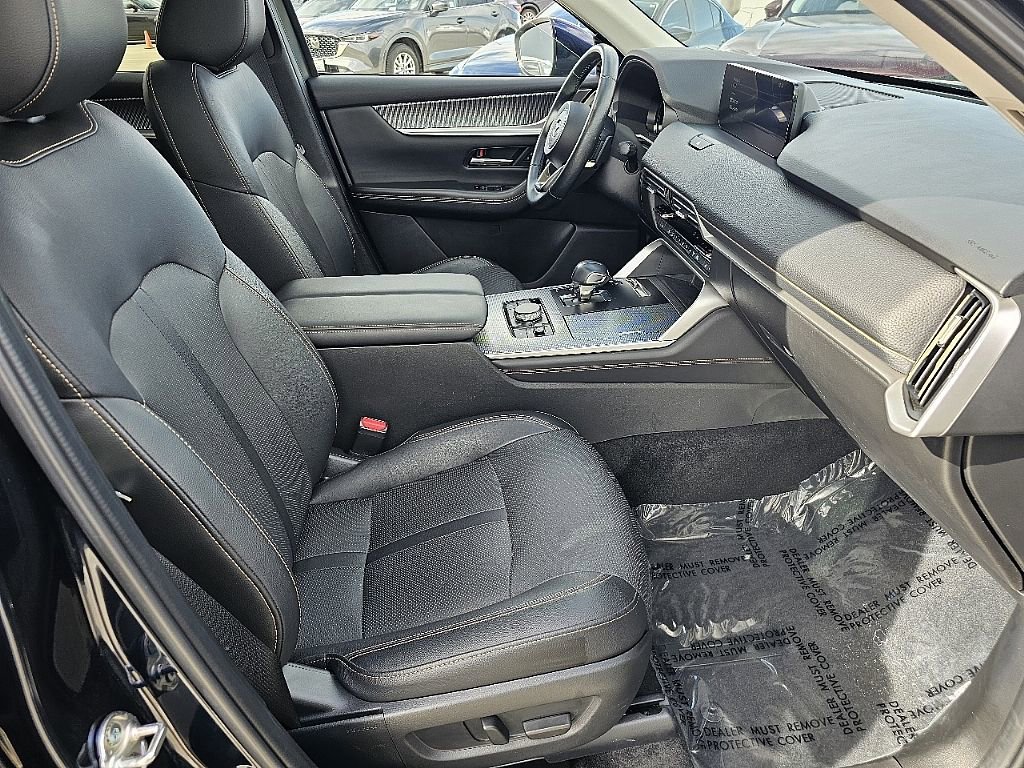 Certified 2024 MAZDA CX-90 Plug-In Hybrid w/ Preferred image 19