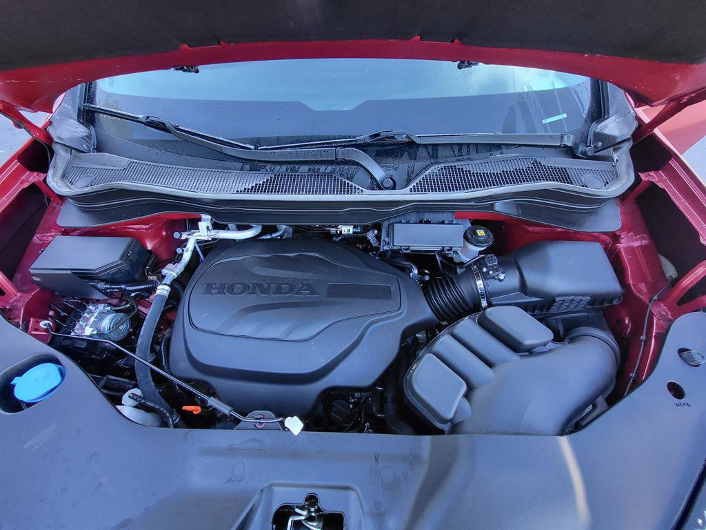 Certified 2025 Honda Passport Black Edition image 10