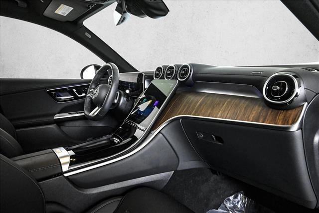 Certified 2025 Mercedes-Benz GLC 300 4MATIC image 23