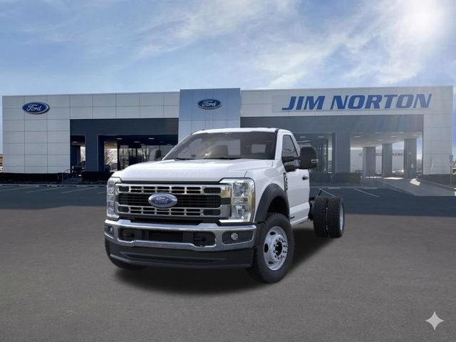 New 2026 Ford F550 4x4 Regular Cab Super Duty image 3