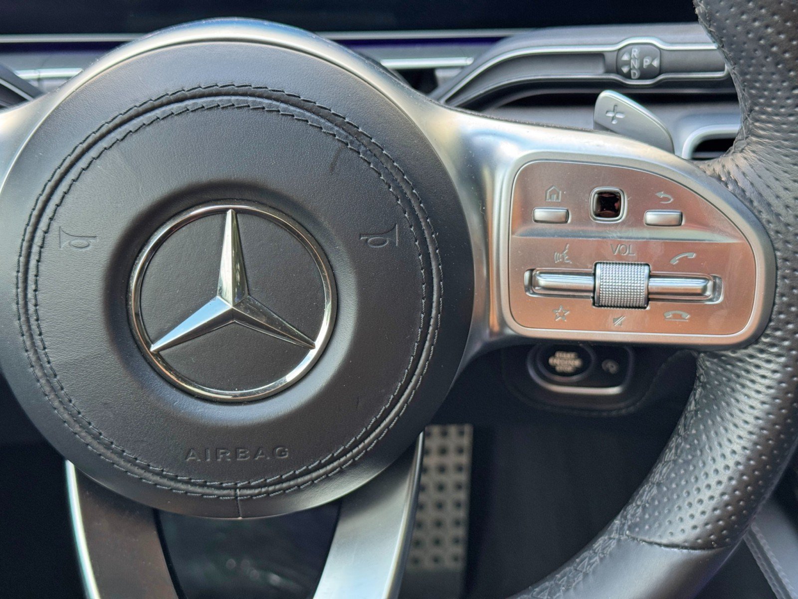 Used 2021 Mercedes-Benz GLS 580 4MATIC image 24