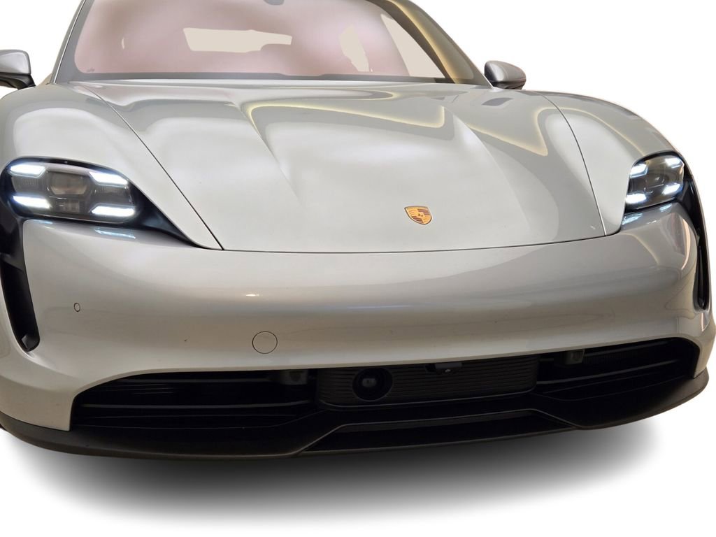 Used 2021 Porsche Taycan 4S w/ Premium Package image 4