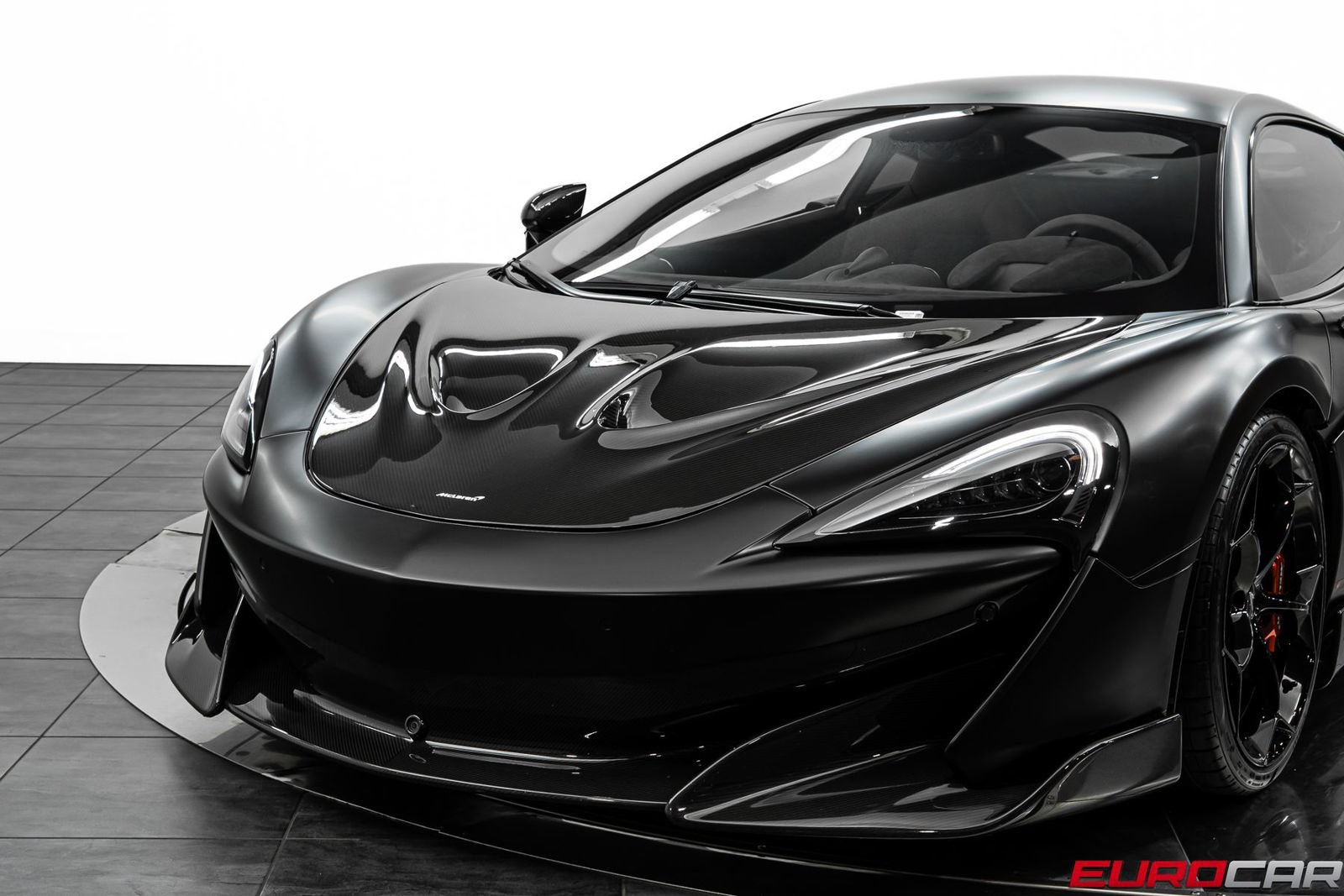 Used 2019 McLaren 600LT RWD image 16