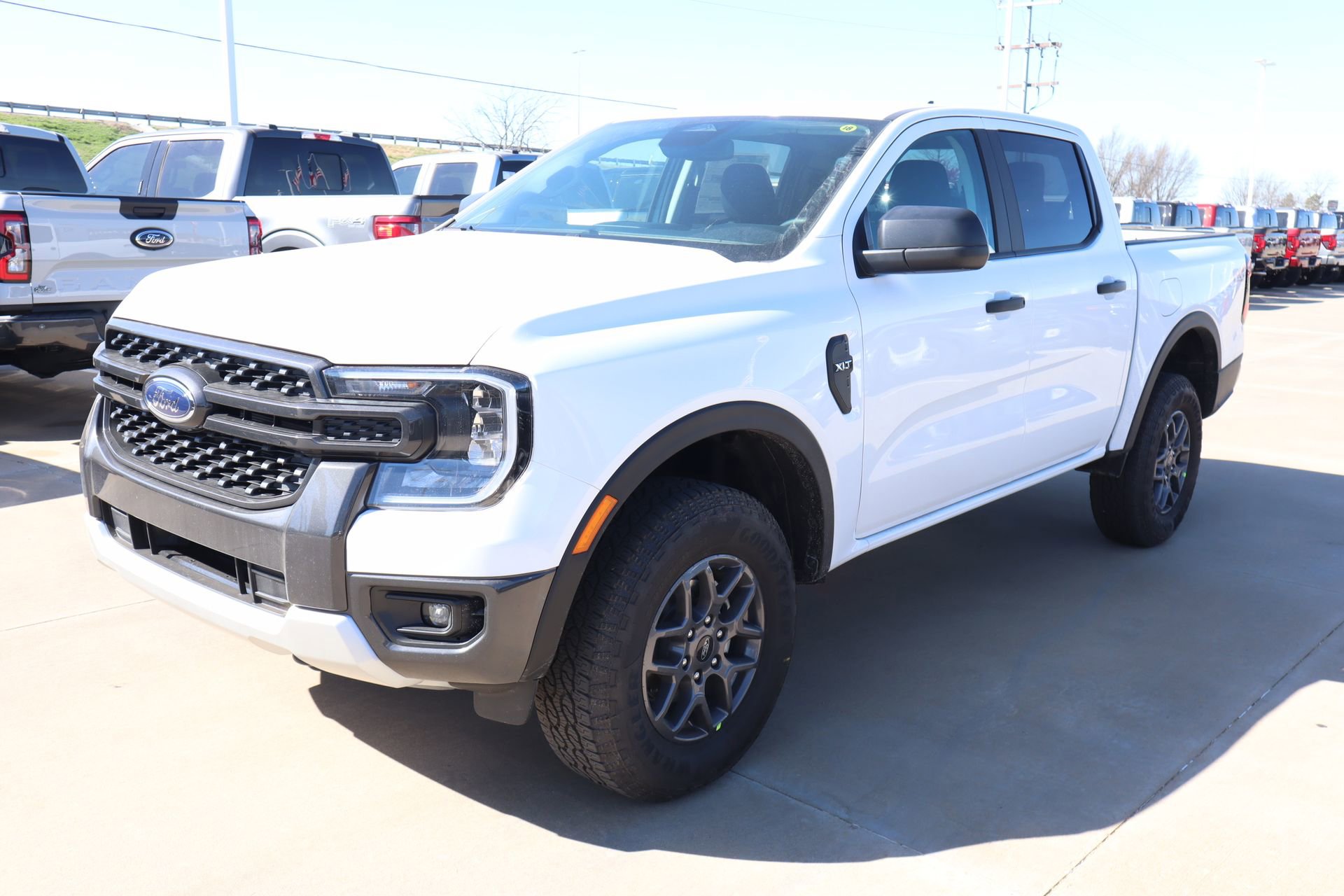 New 2026 Ford Ranger XLT w/ FX4 Off-Road Package image 10