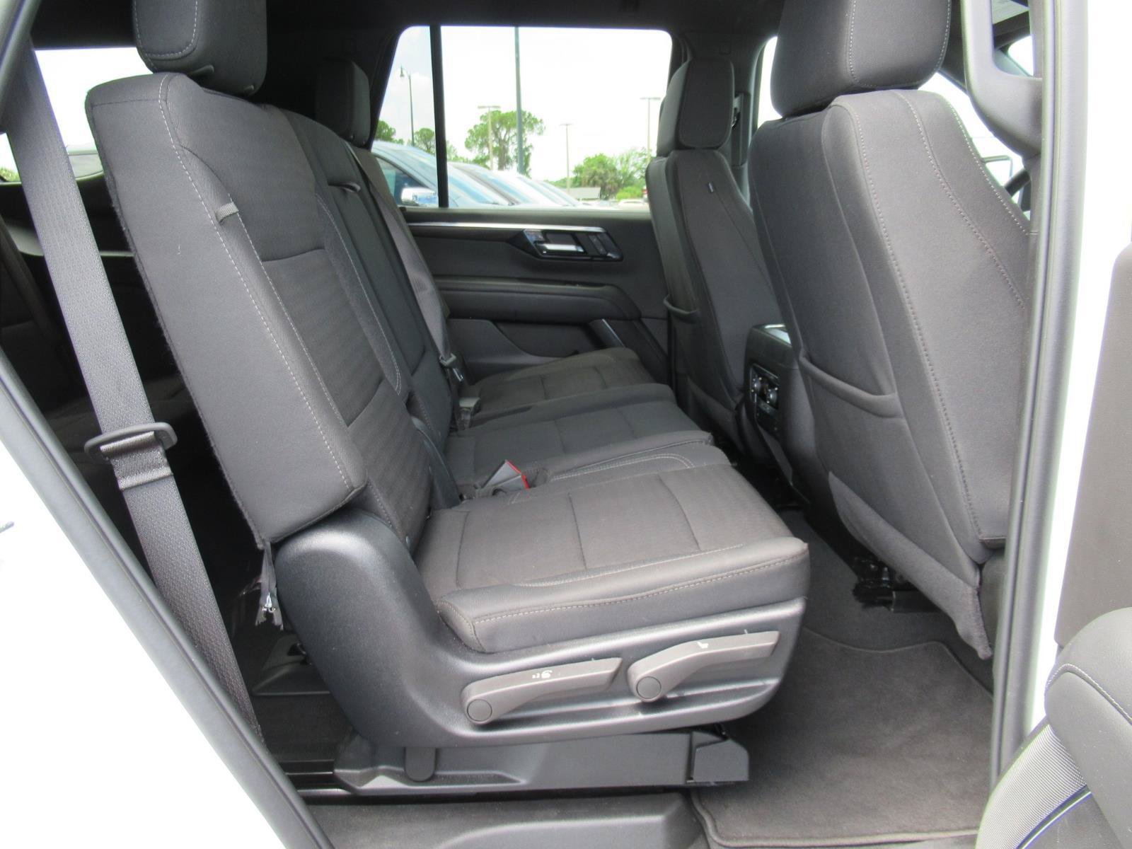 Certified 2025 Chevrolet Tahoe LS AWD/4WD image 30