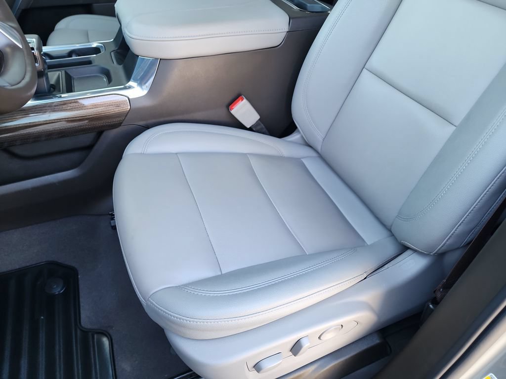 Certified 2026 Chevrolet Silverado 1500 RST AWD/4WD image 16