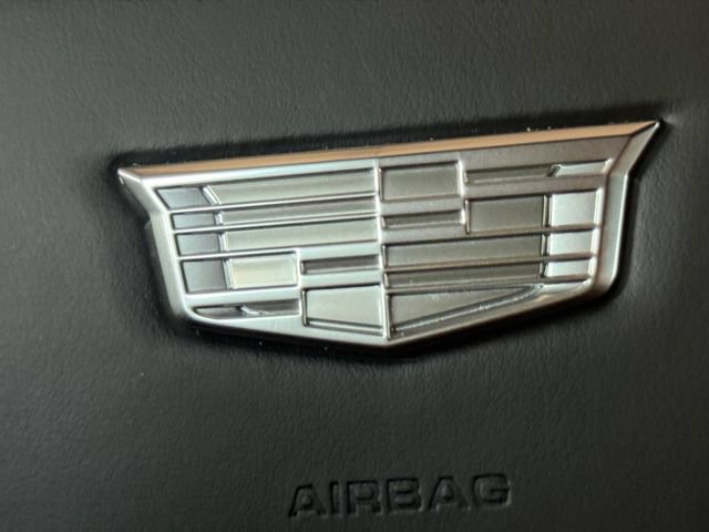Used 2026 Cadillac Vistiq Platinum AWD/4WD image 5