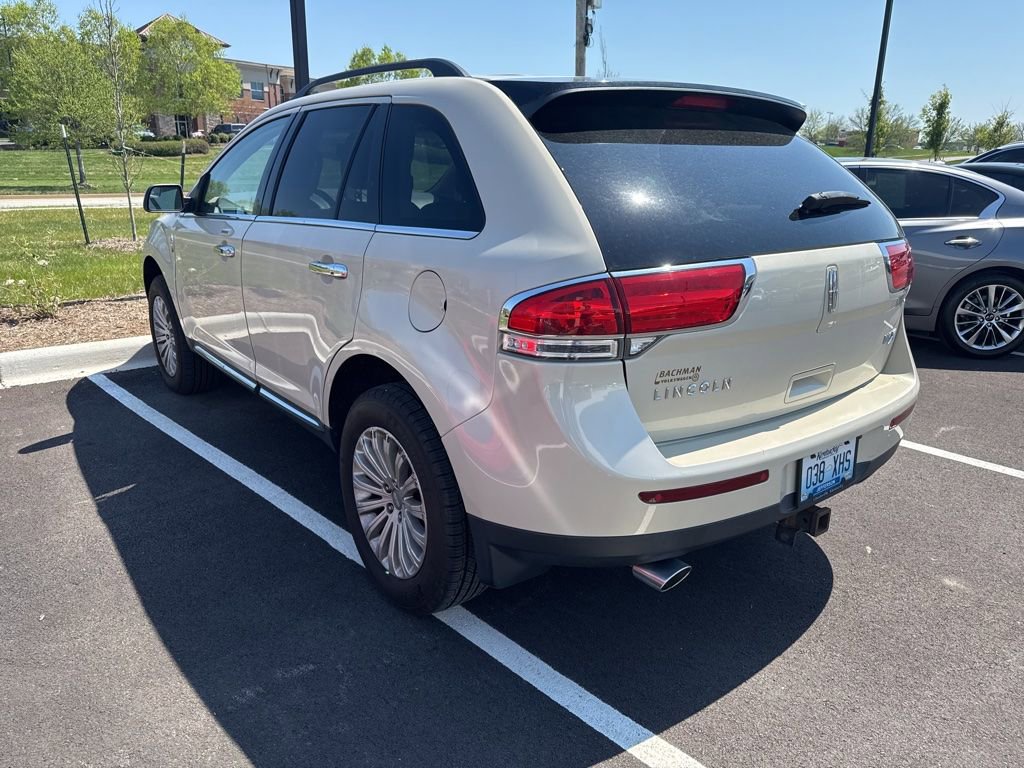 Used 2014 Lincoln MKX FWD image 8