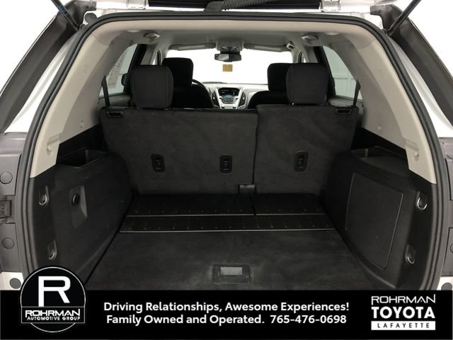 Used 2017 Chevrolet Equinox LT FWD image 24