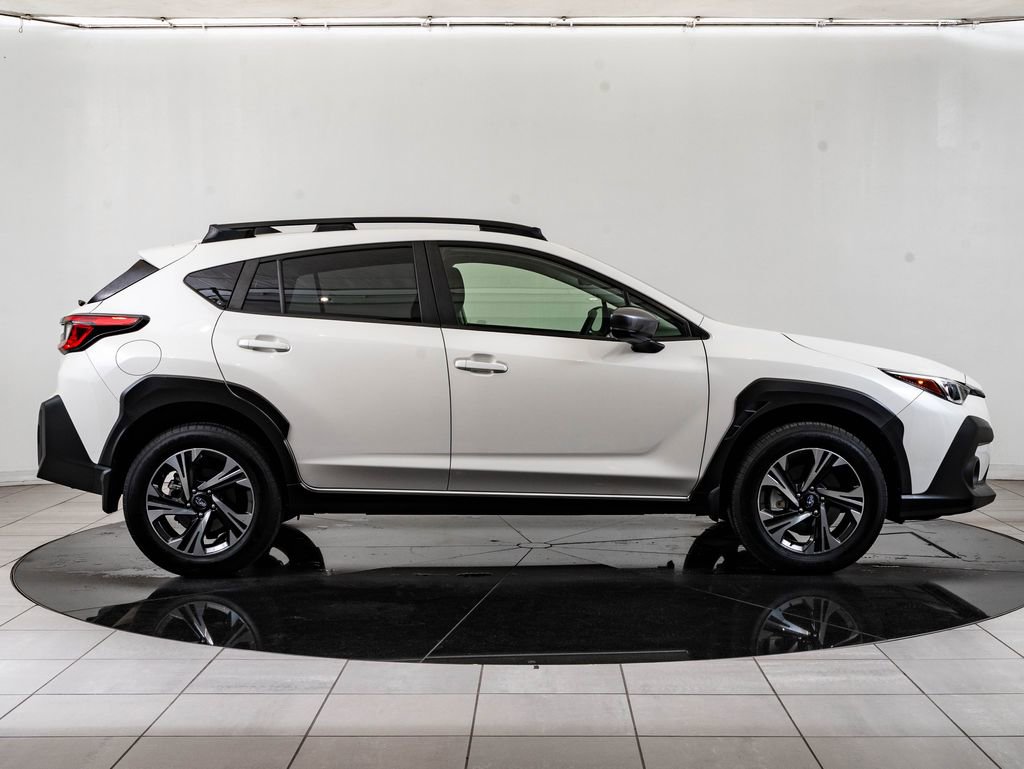 Used 2024 Subaru Crosstrek 2.0i Premium w/ Popular Package #4 image 11