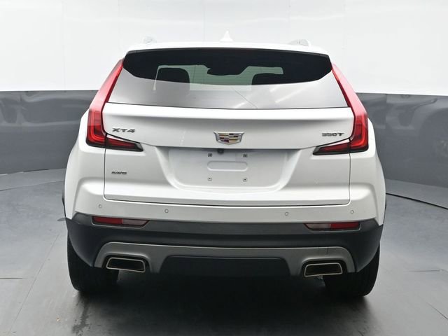 Used 2023 Cadillac XT4 Premium Luxury w/ Cold Weather Package AWD/4WD image 4
