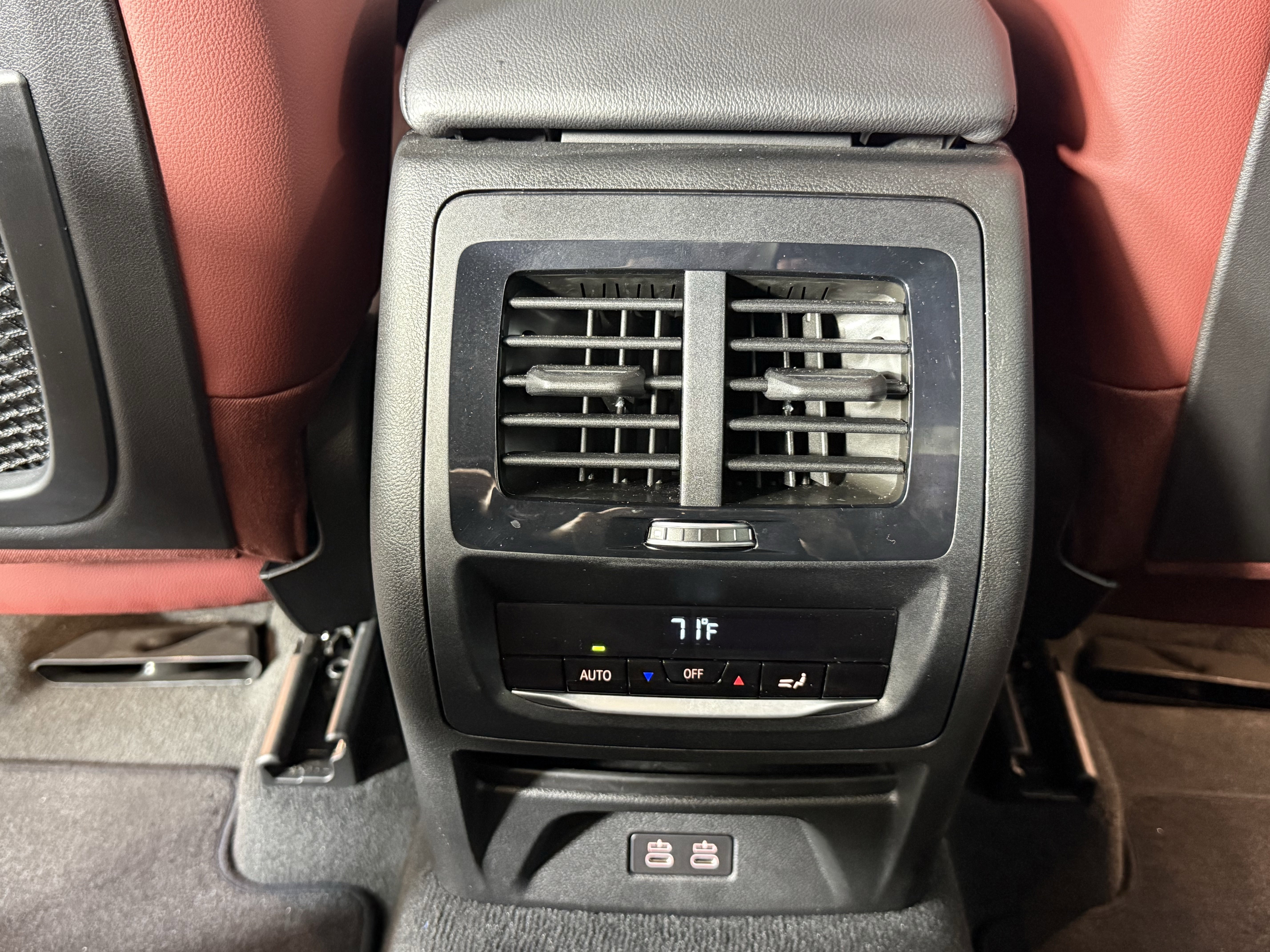 Certified 2024 BMW X3 xDrive30i w/ Premium Package image 18