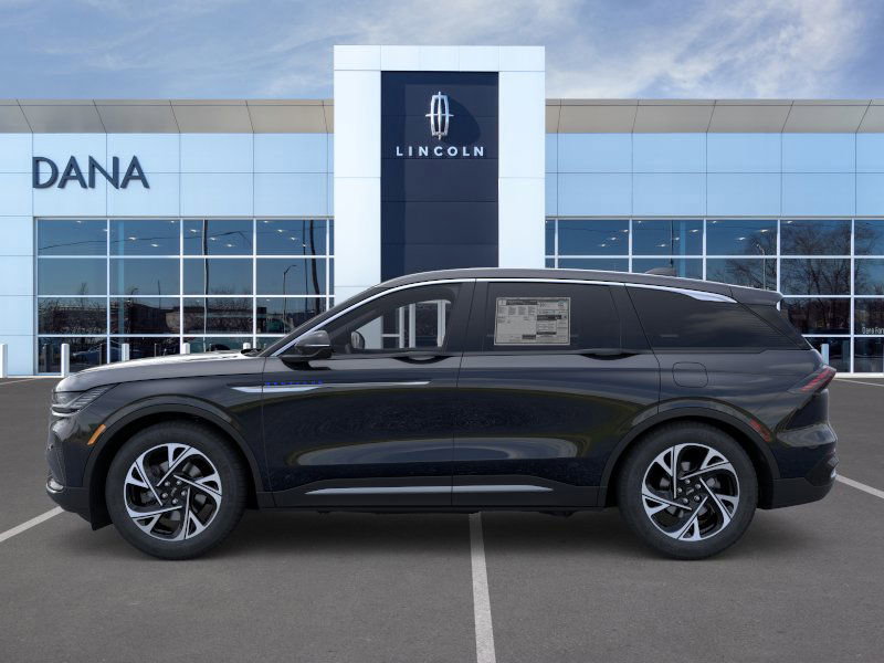 New 2026 Lincoln Nautilus Premier AWD/4WD image 3