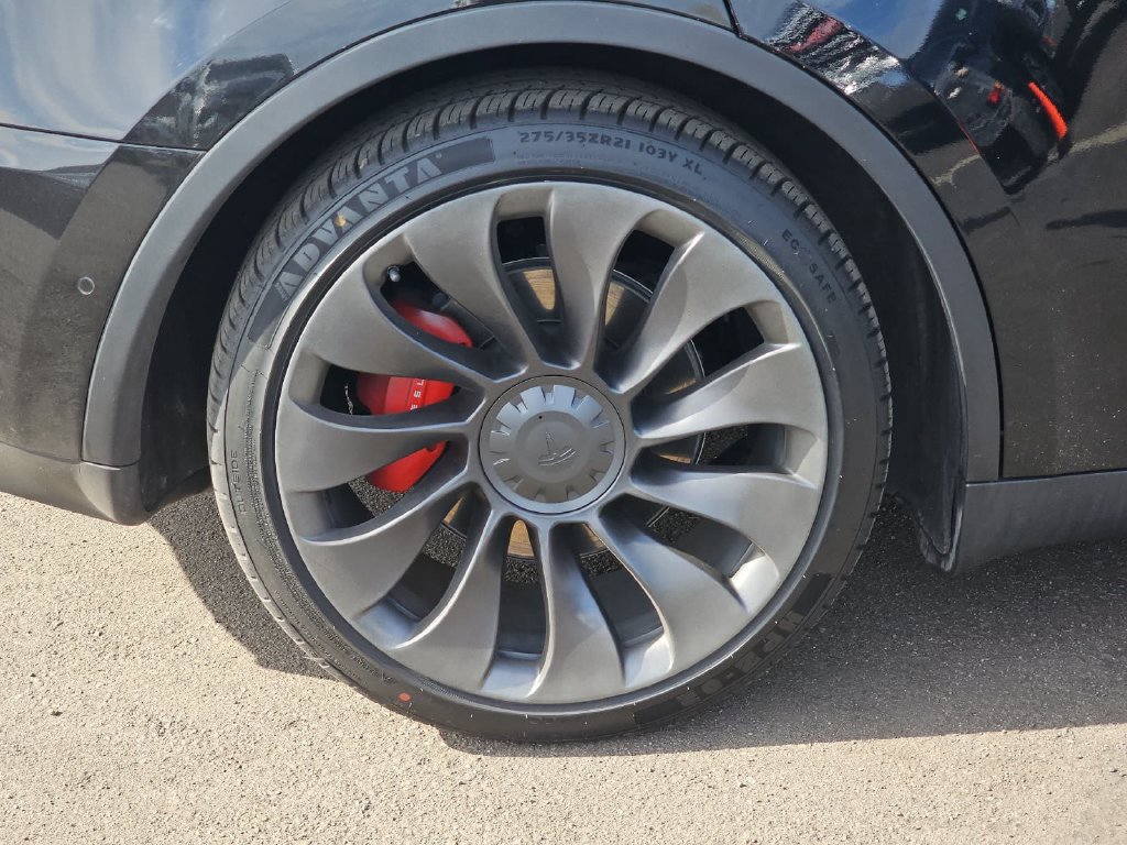Used 2022 Tesla Model Y Performance AWD/4WD image 40