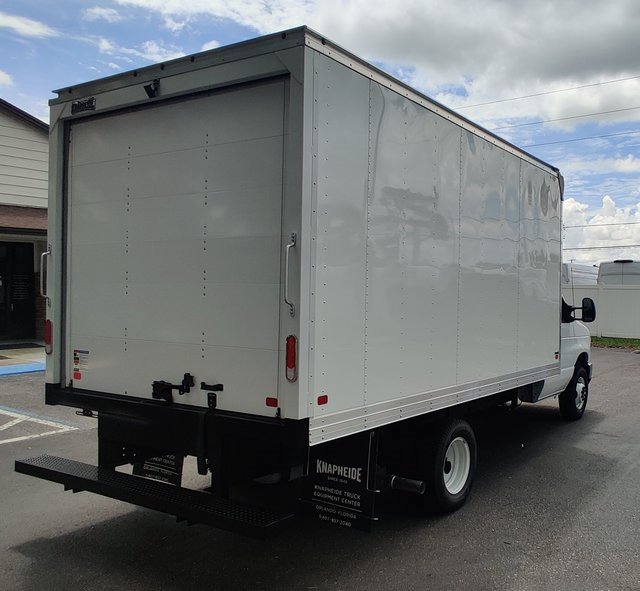 New 2026 Ford E-450 and Econoline 450 Super Duty w/ Power Equipment Group image 4