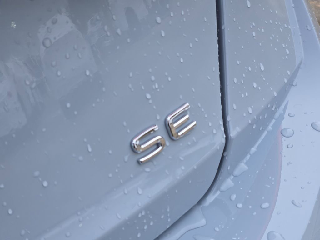 New 2026 Volkswagen Jetta SE image 8