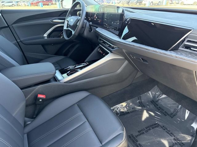 Used 2025 Audi Q5 2.0T Premium w/ 19" Wheel Package image 26