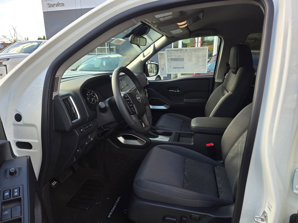 New 2025 Nissan Frontier SV w/ SV Convenience Package image 7