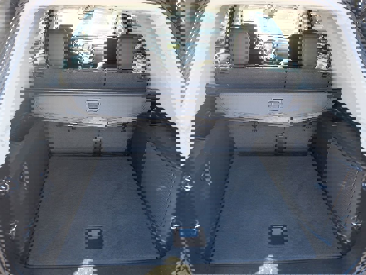 Used 2015 Chevrolet Equinox LTZ AWD/4WD image 19