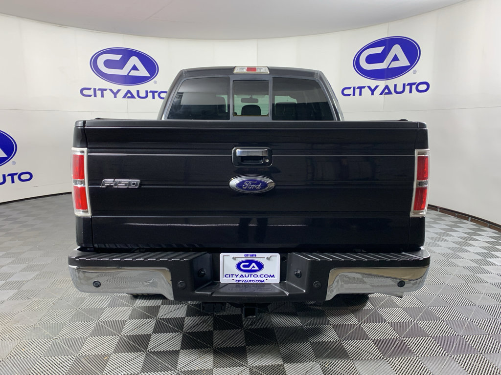 Used 2013 Ford F150 Lariat w/ Lariat Chrome Pkg image 4