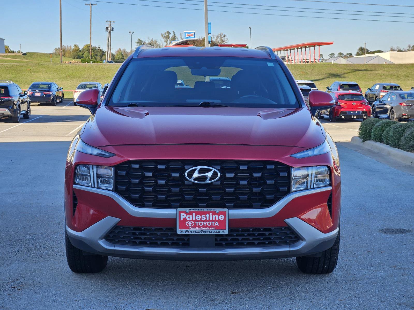 Used 2023 Hyundai Santa Fe SEL image 2