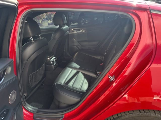 Used 2021 Kia Stinger GT2 image 27