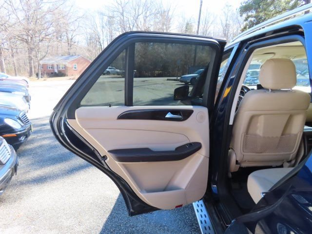 Used 2019 Mercedes-Benz GLE 400 4MATIC image 12