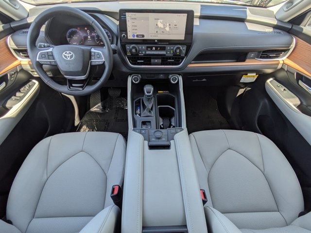 New 2026 Toyota Grand Highlander Limited image 19