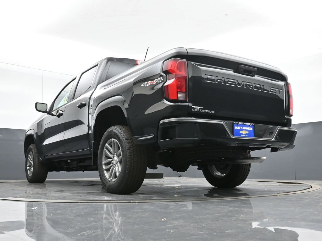 Used 2024 Chevrolet Colorado LT w/ LT Convenience Package III image 12