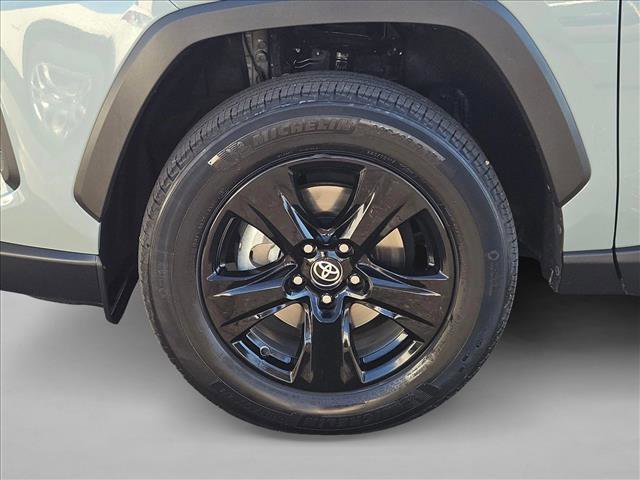 Used 2022 Toyota RAV4 XLE image 24