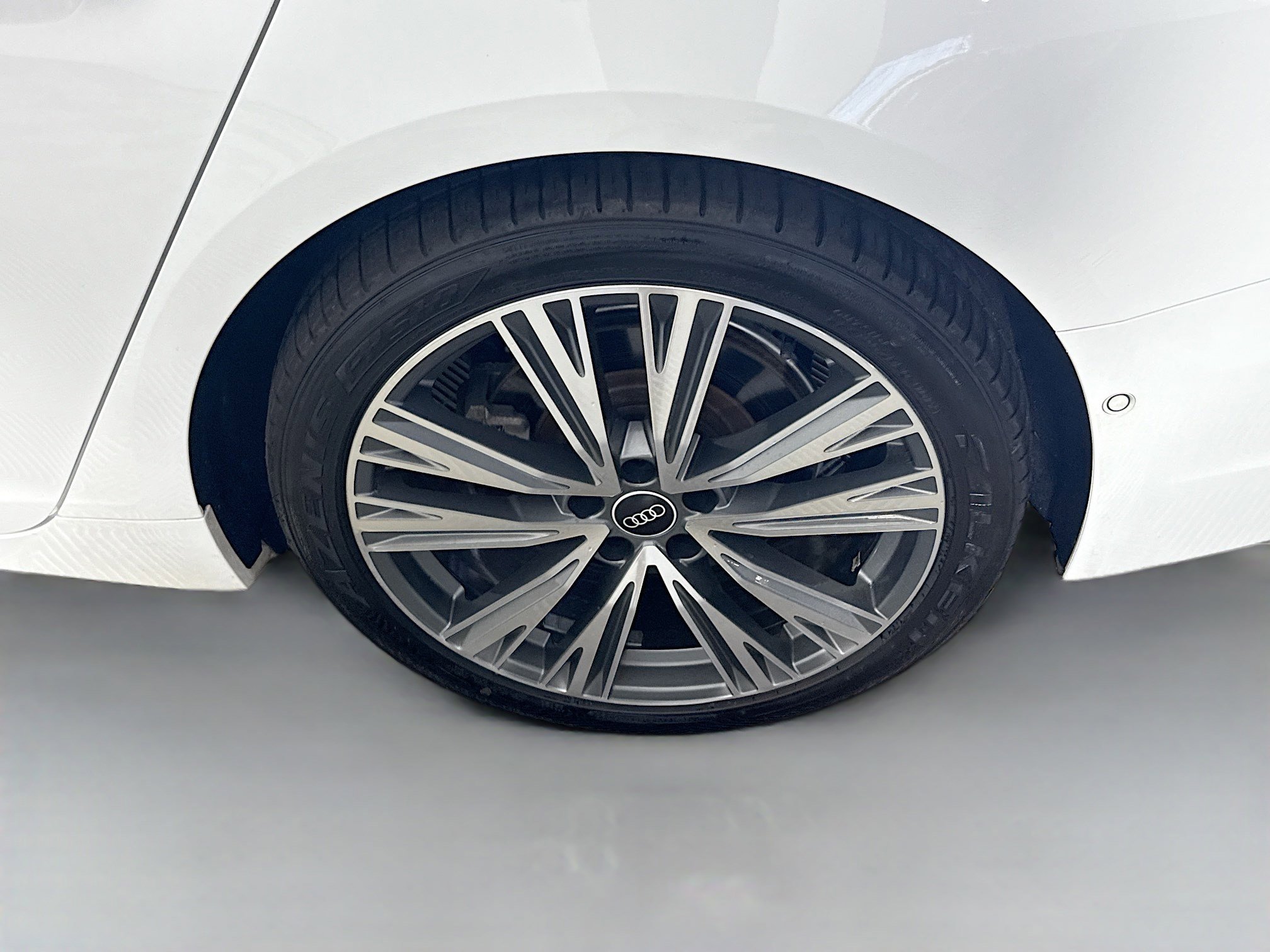 Used 2021 Audi A6 2.0T Premium w/ Convenience Package image 37