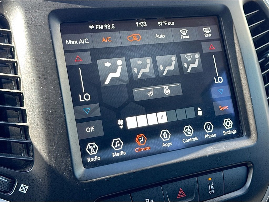 Used 2021 Jeep Cherokee Latitude Lux w/ Comfort/Convenience Group image 15