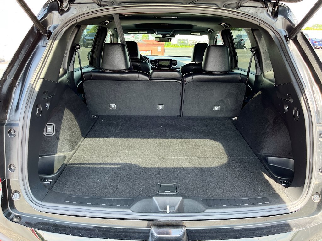 Used 2025 Honda Passport Black Edition image 28