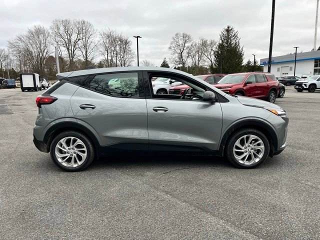New 2027 Chevrolet Bolt LT w/ Comfort Package FWD image 5