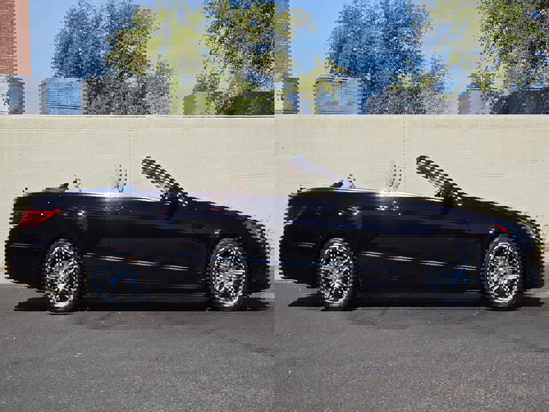 Used 2014 Mercedes-Benz E 350 Cabriolet w/ Premium 1 Package image 13