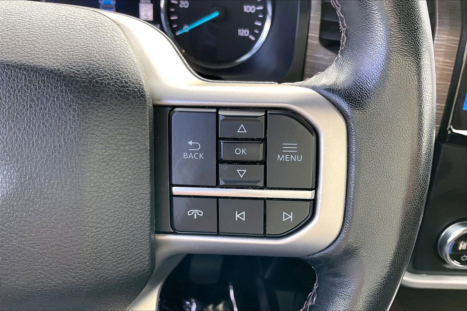 Used 2023 Ford Expedition Limited image 19