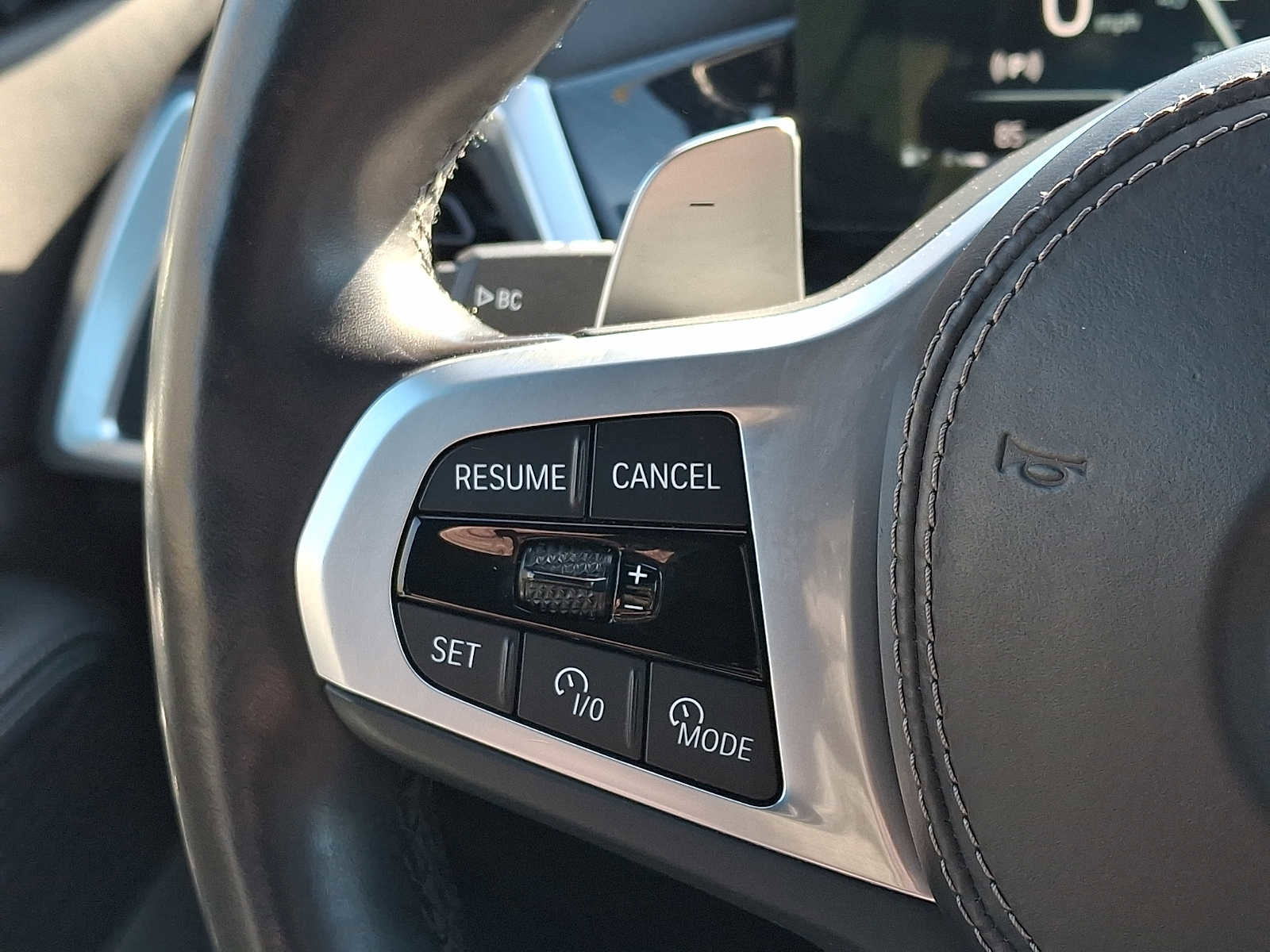 Used 2024 BMW X7 xDrive40i w/ M Sport Package image 22