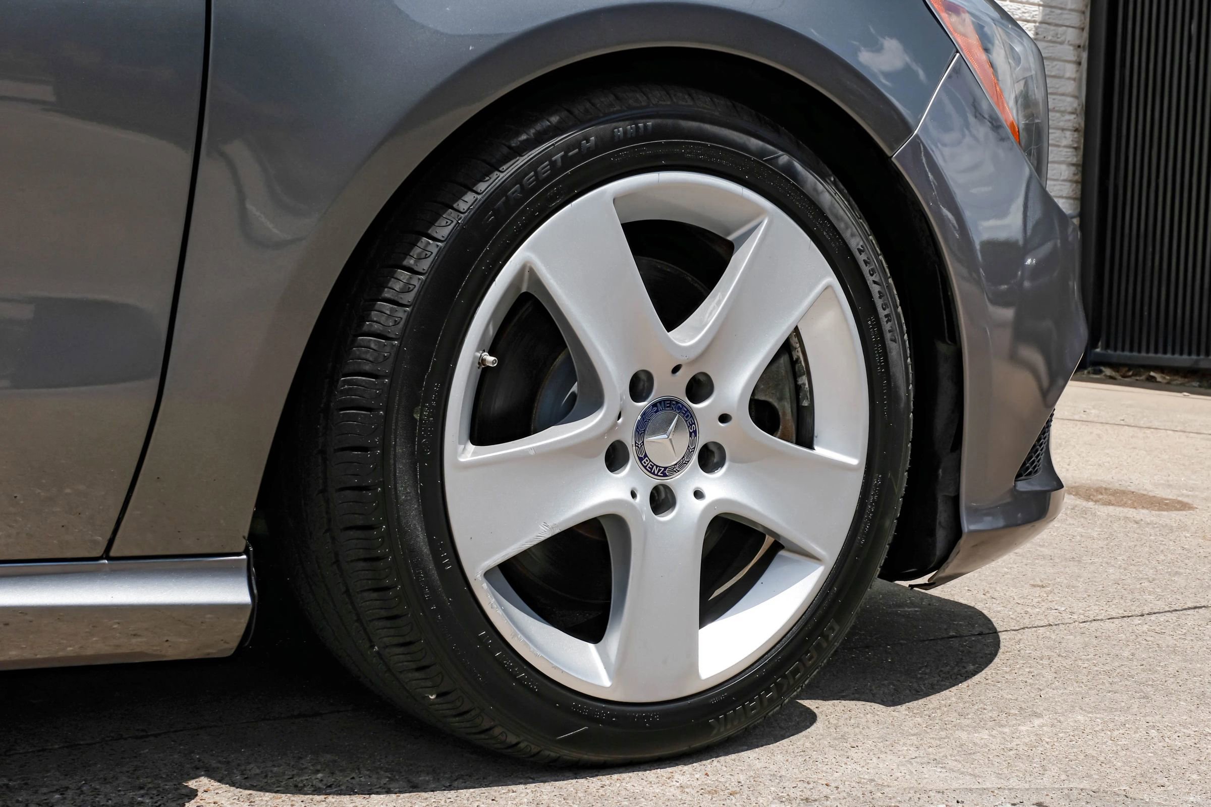 Used 2016 Mercedes-Benz CLA 250 4MATIC w/ Premium 1 Package image 51