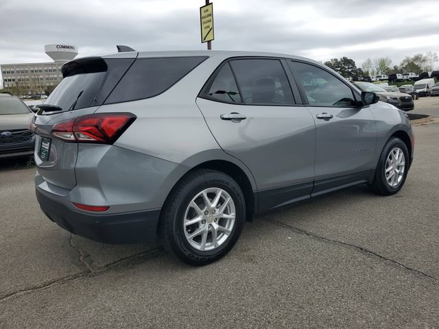 Used 2023 Chevrolet Equinox LS w/ LS Convenience Package image 6