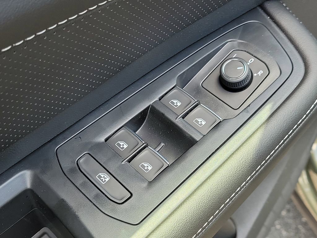 New 2026 Volkswagen Atlas SE FWD image 15